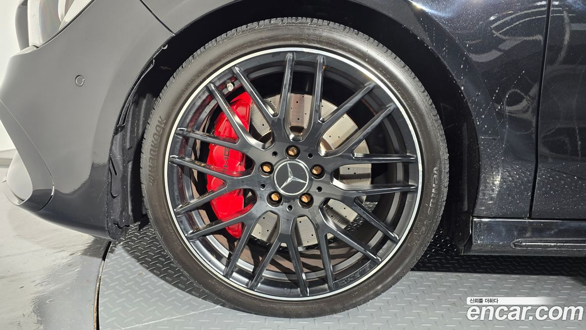 Mercedes-Benz CLA-Class 2019