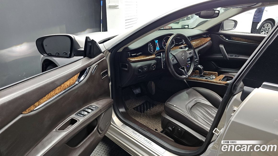 Maserati Quattroporte 2017