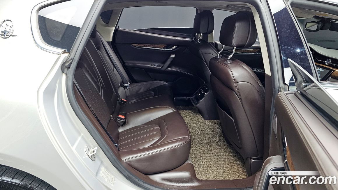 Maserati Quattroporte 2017