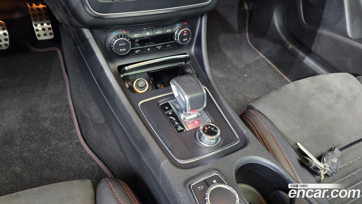 Mercedes-Benz CLA-Class 2019