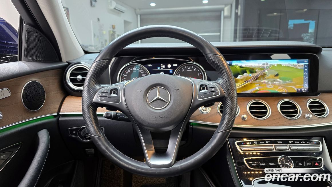 Mercedes-Benz E-Class 2018