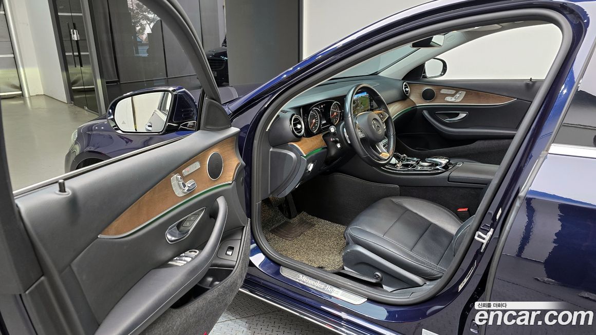 Mercedes-Benz E-Class 2018