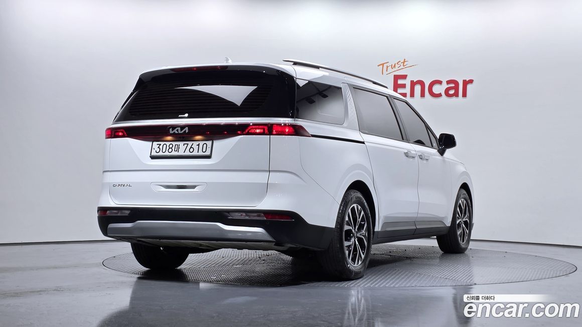 Kia Canival 2023