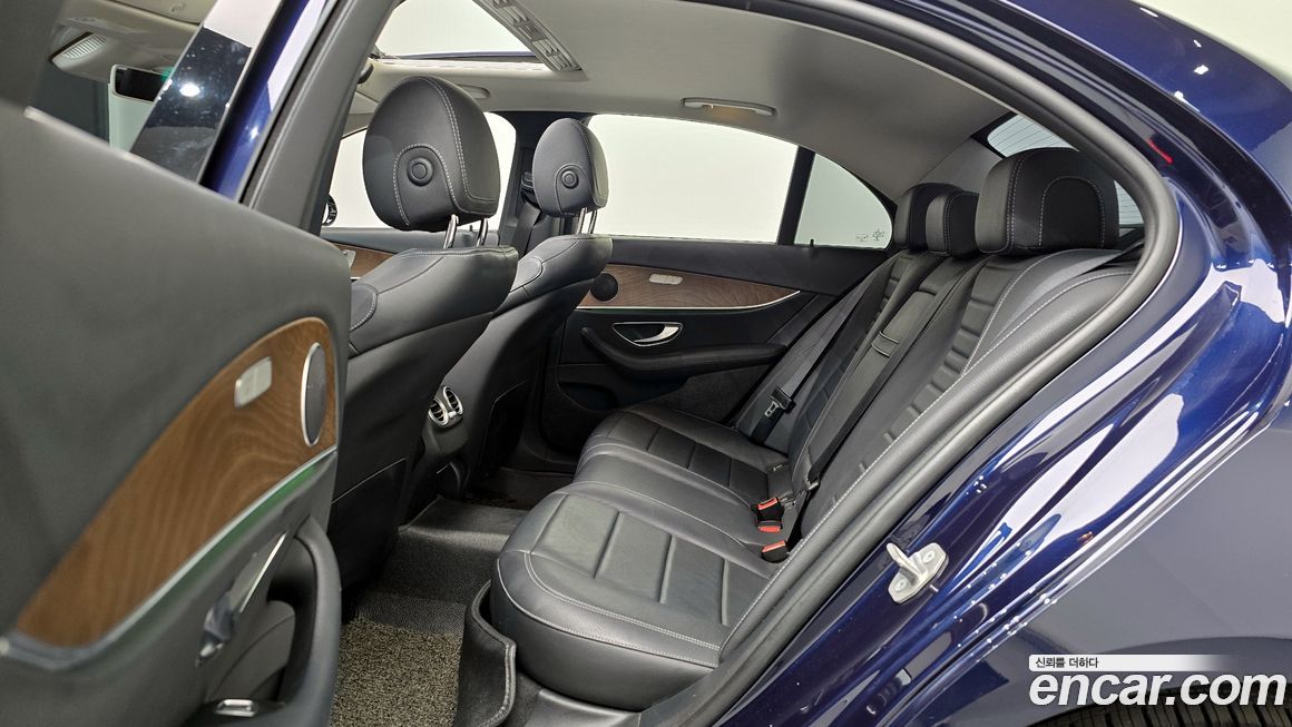 Mercedes-Benz E-Class 2018