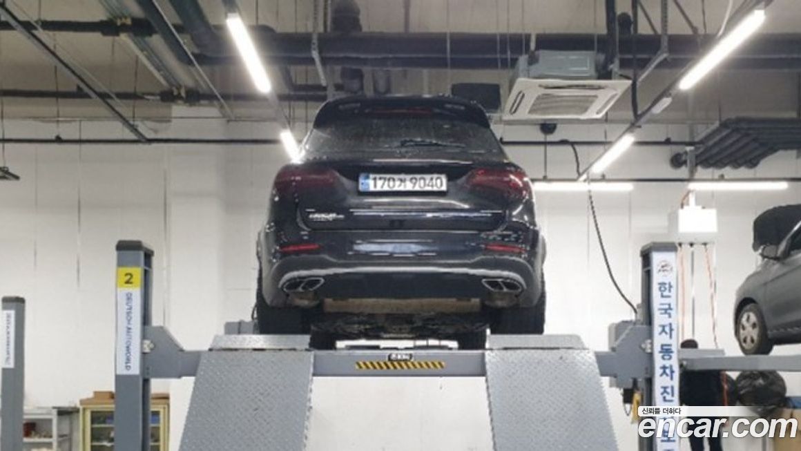 Mercedes-Benz GLC-Class 2017