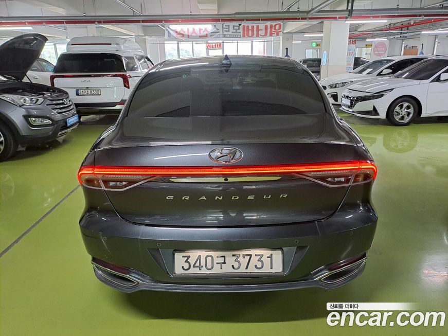 Hyundai Grandeur 2022