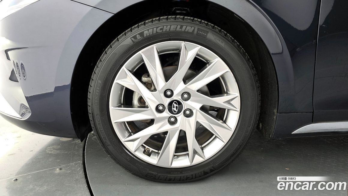 Hyundai Grandeur 2021