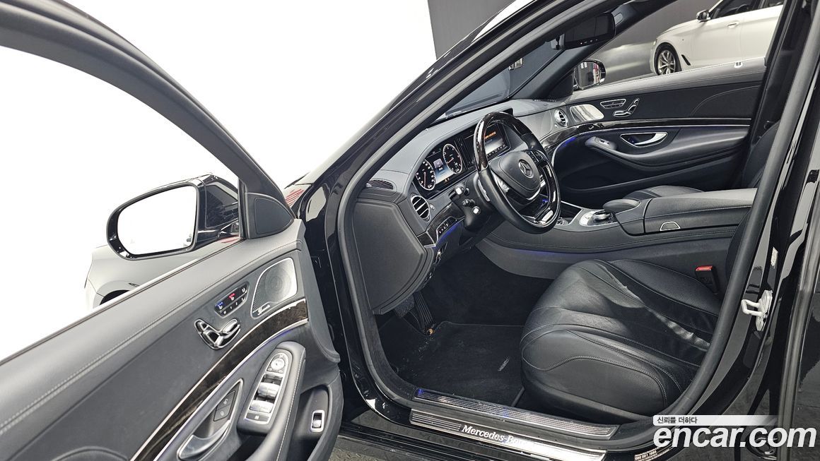 Mercedes-Benz S-Class 2015