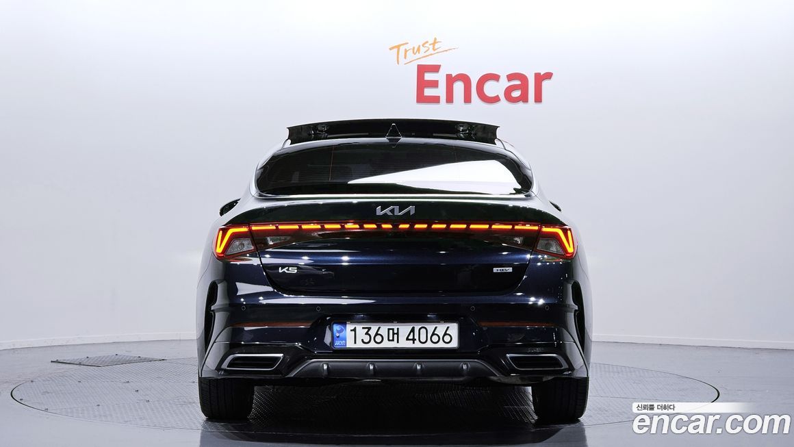 Kia K5 2023