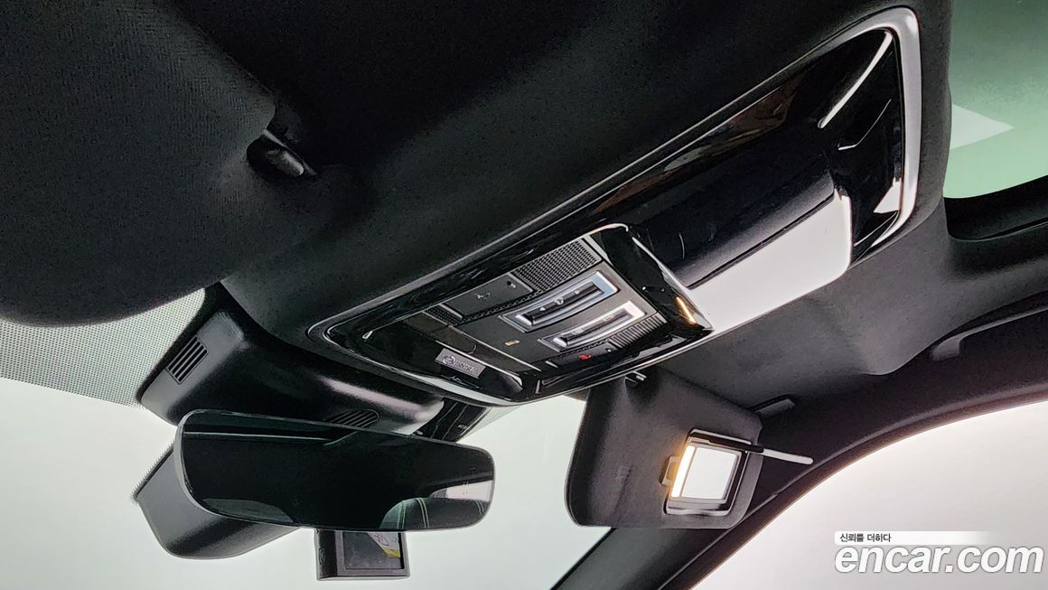 Land Rover Range Rover Velar 2018