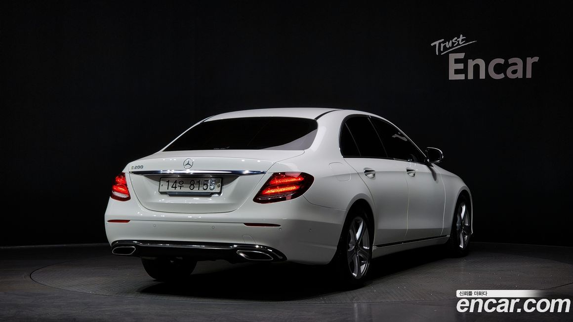 Mercedes-Benz E-Class 2018