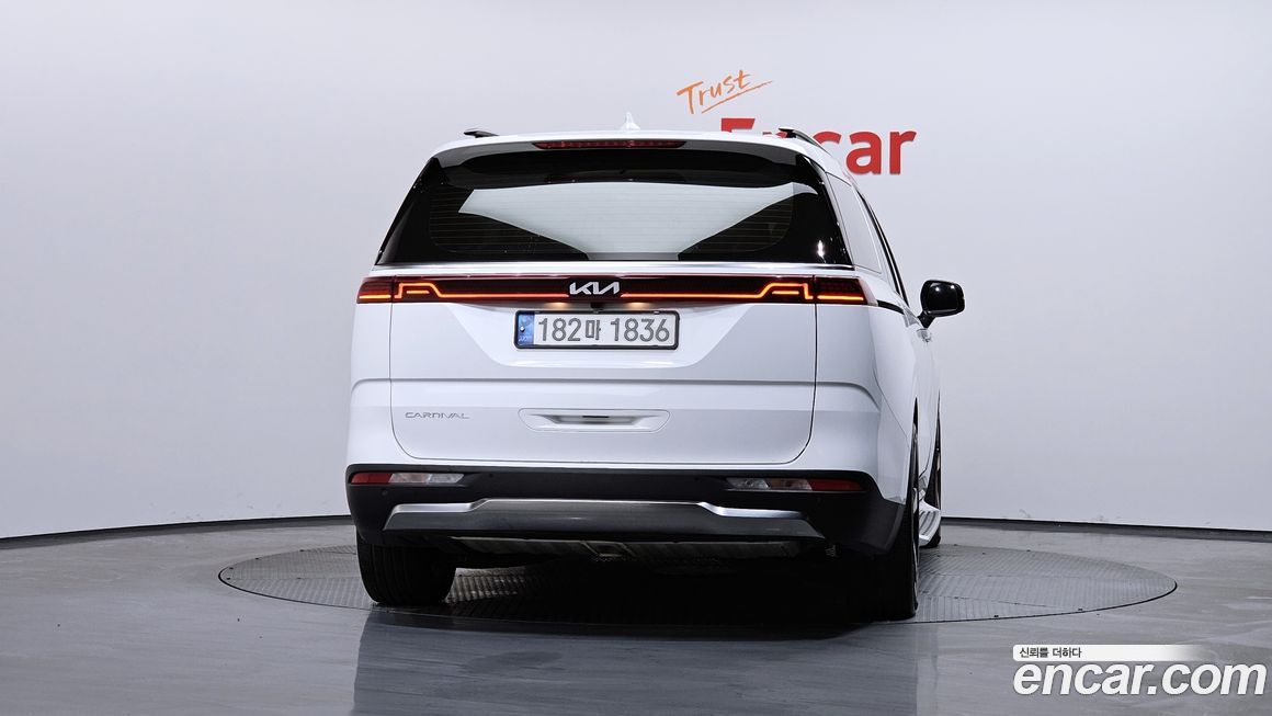 Kia Canival 2022