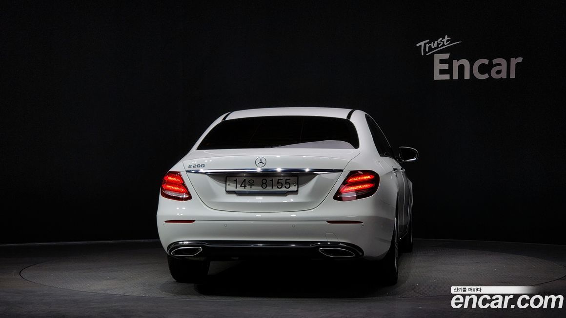 Mercedes-Benz E-Class 2018