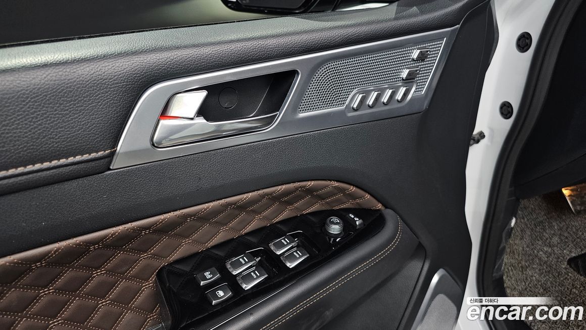 KG_Mobility_Ssangyong Rexton 2021