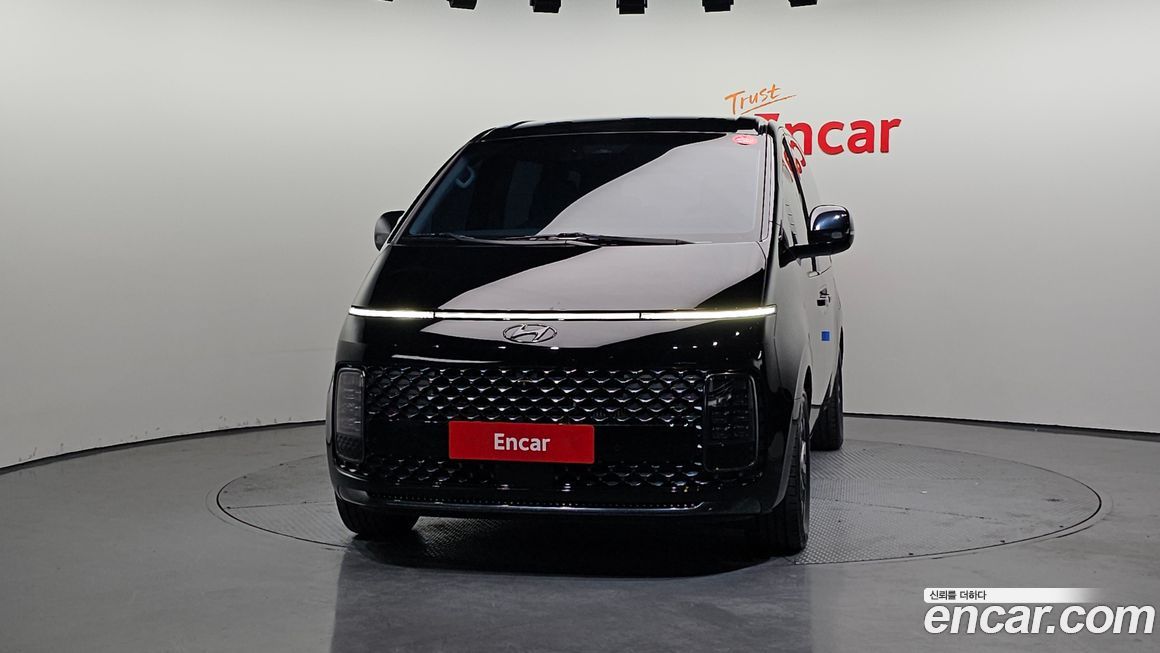 Hyundai Staria 2022