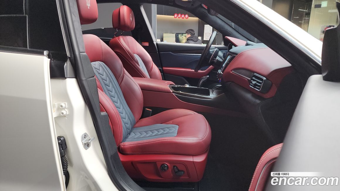 Maserati Levante 2020