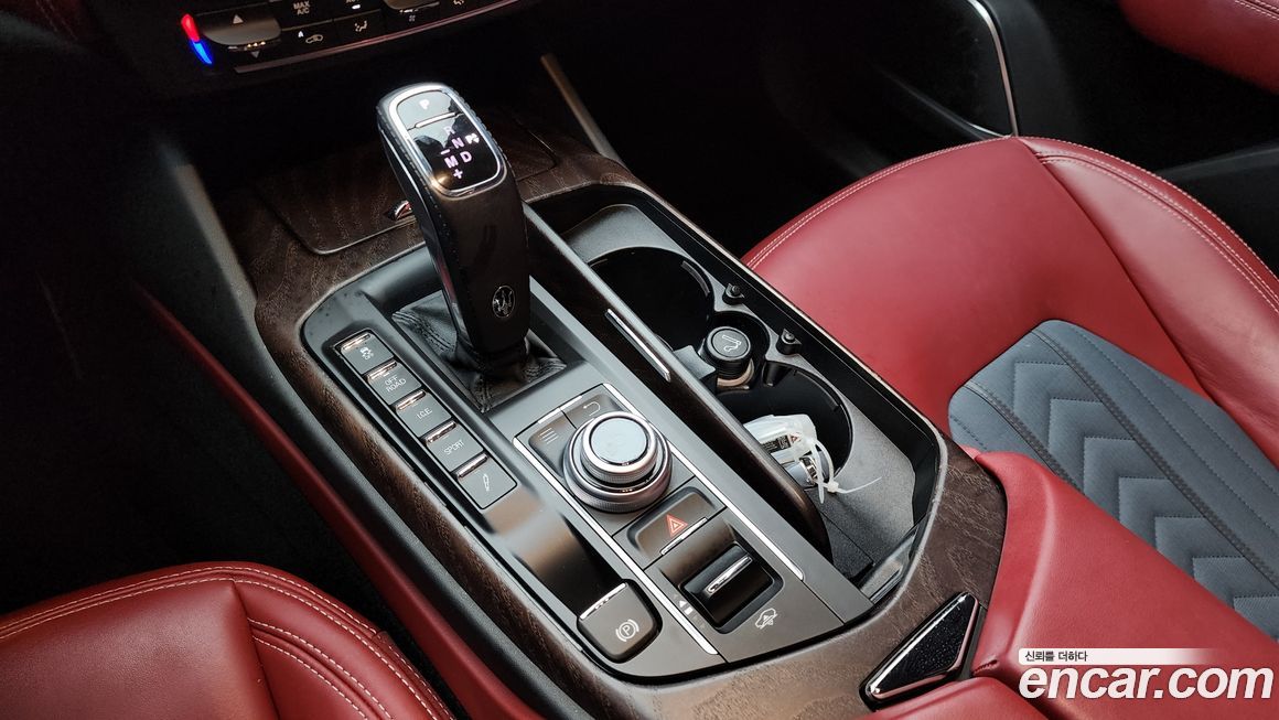 Maserati Levante 2020