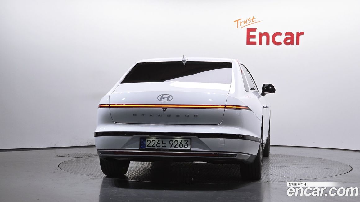 Hyundai Grandeur 2023