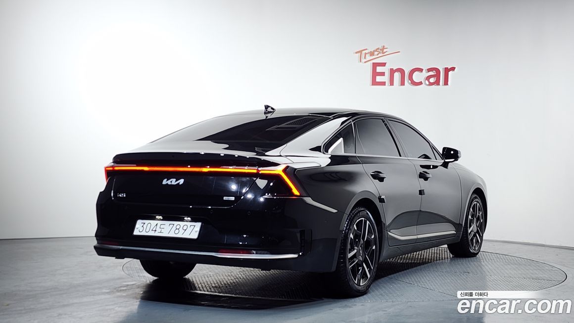 Kia K8 2025