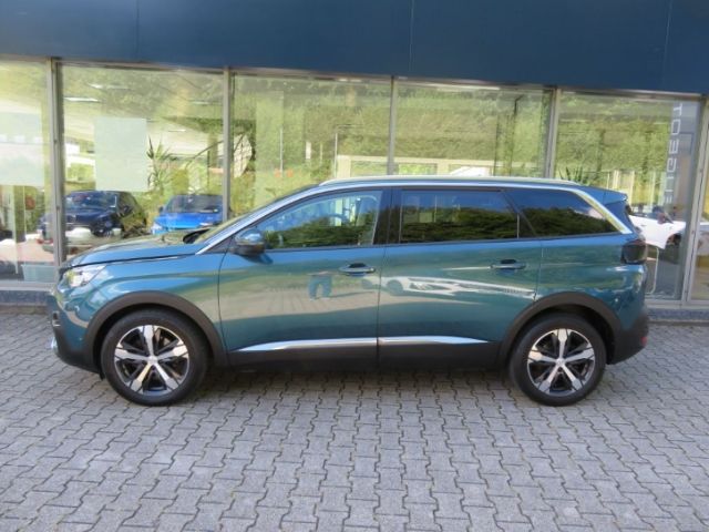 Peugeot 5008 2018