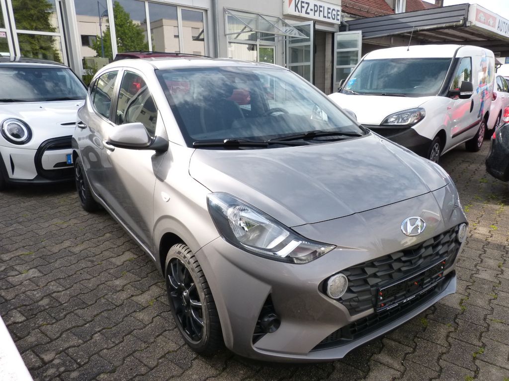 Hyundai i10 2022