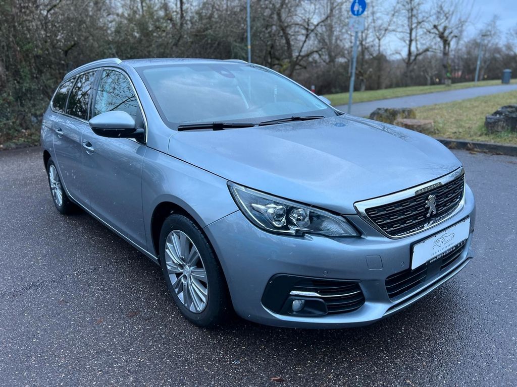 Peugeot 308 2021