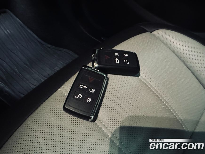 Land Rover Range Rover Evoque 2024