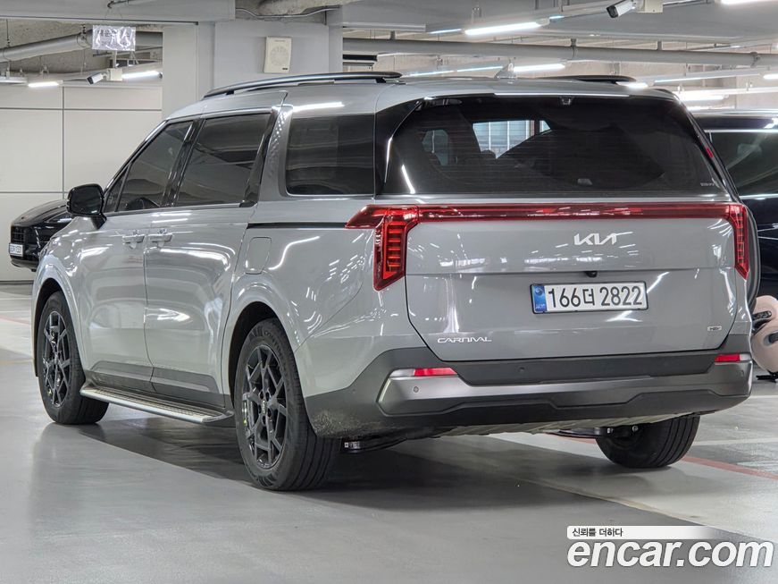 Kia Canival 2025