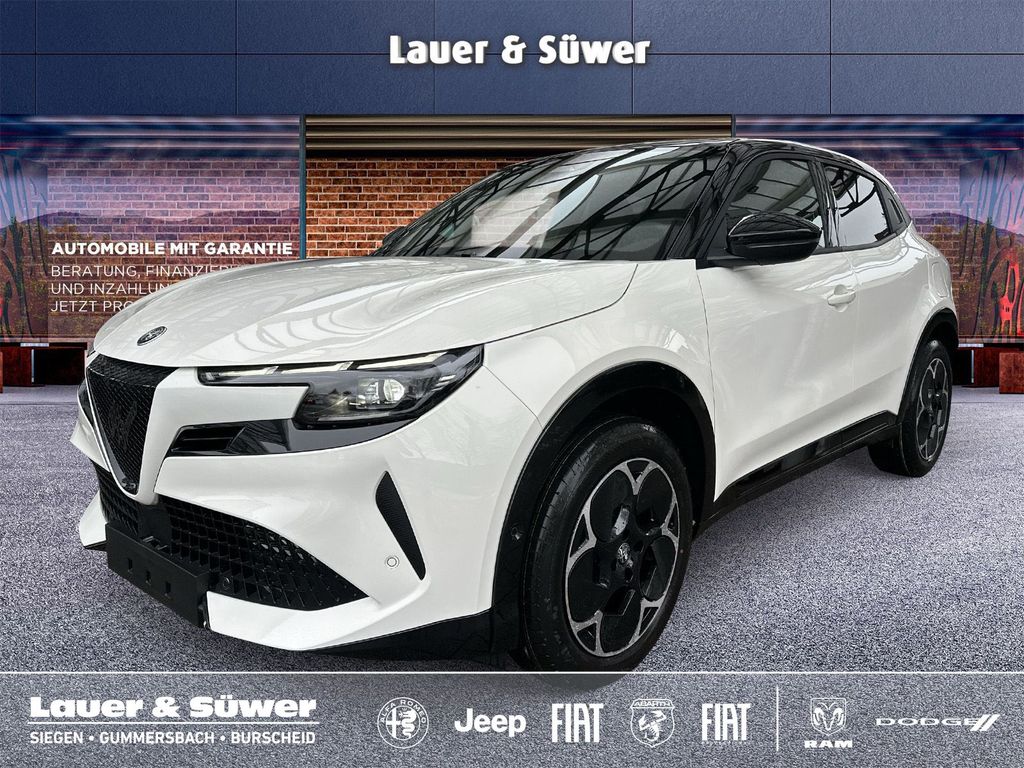 Alfa Romeo Junior 2025
