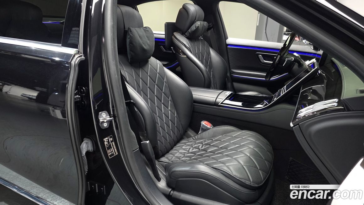 Mercedes-Benz S-Class 2021