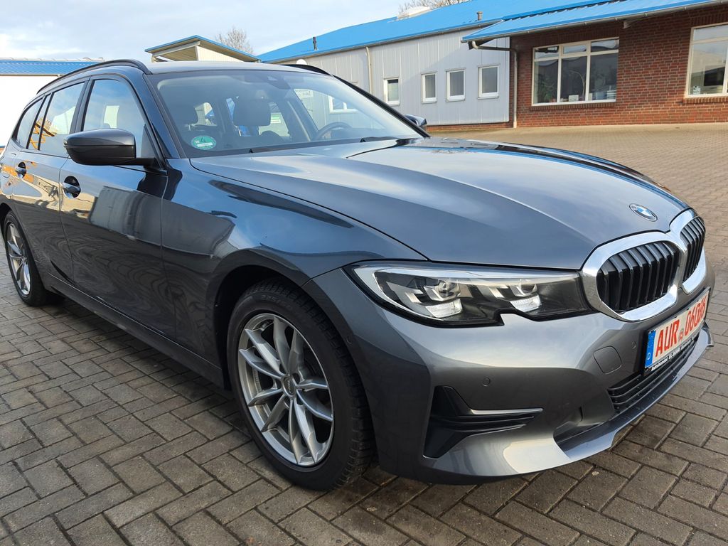 BMW 318 2021