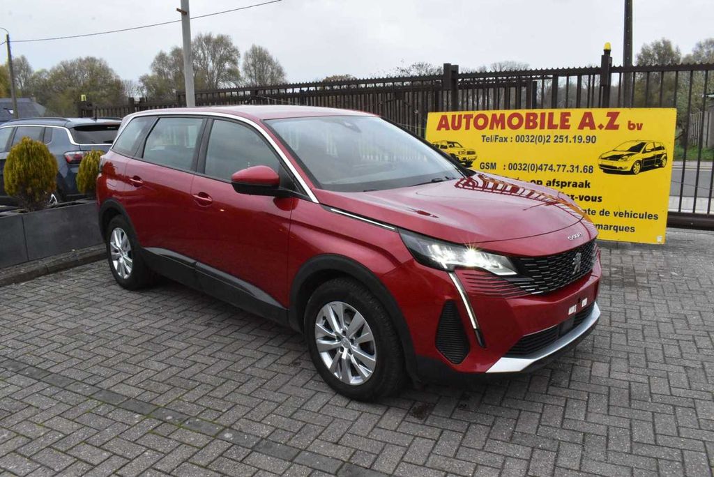 Peugeot 5008 2021
