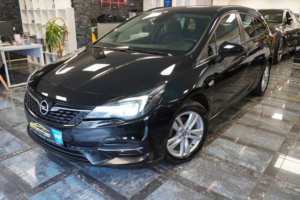 Opel Astra 2021