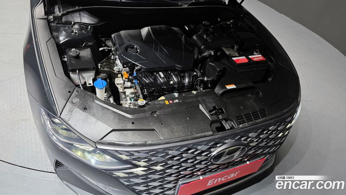 Hyundai Grandeur 2021