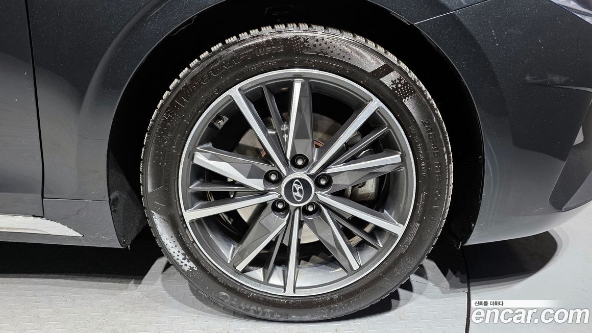 Hyundai Grandeur 2021