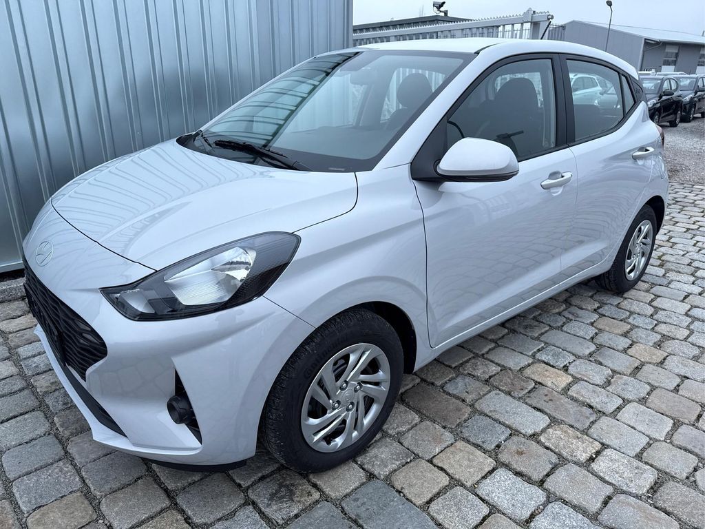 Hyundai i10 2025