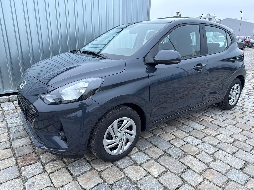 Hyundai i10 2025