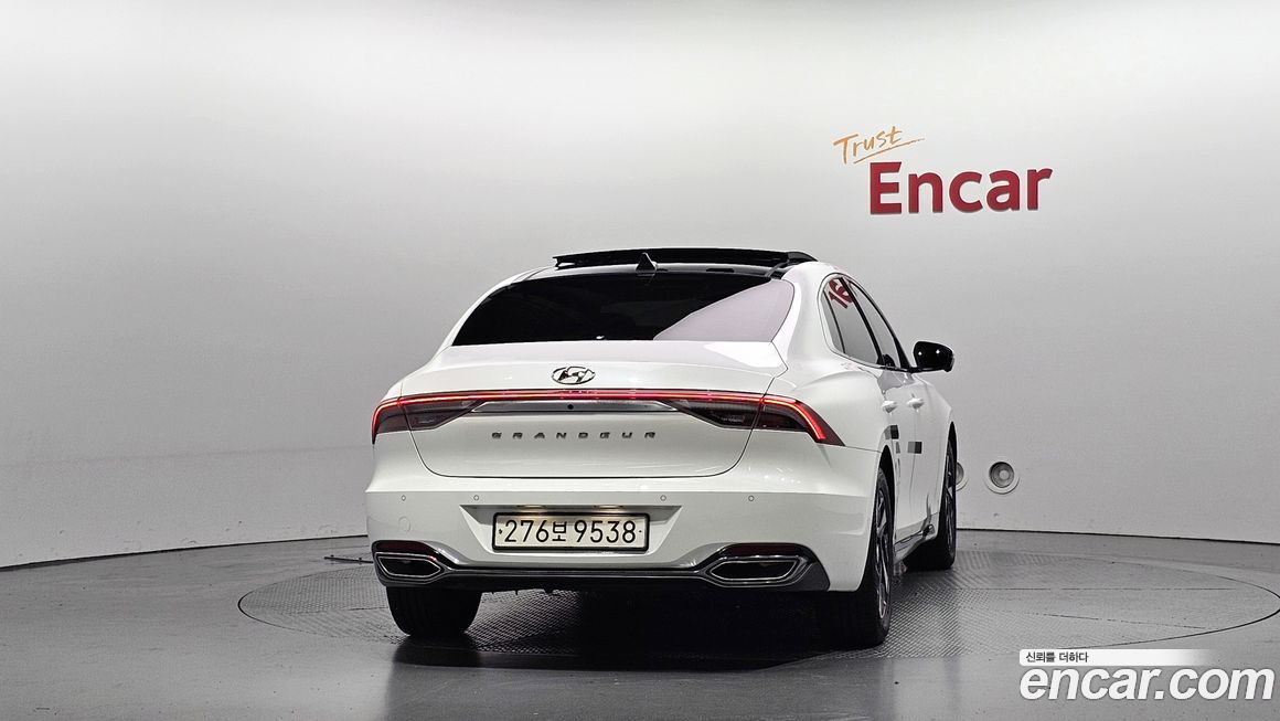 Hyundai Grandeur 2022