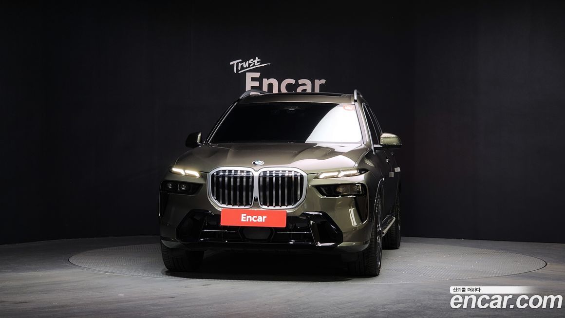 BMW X7 2024