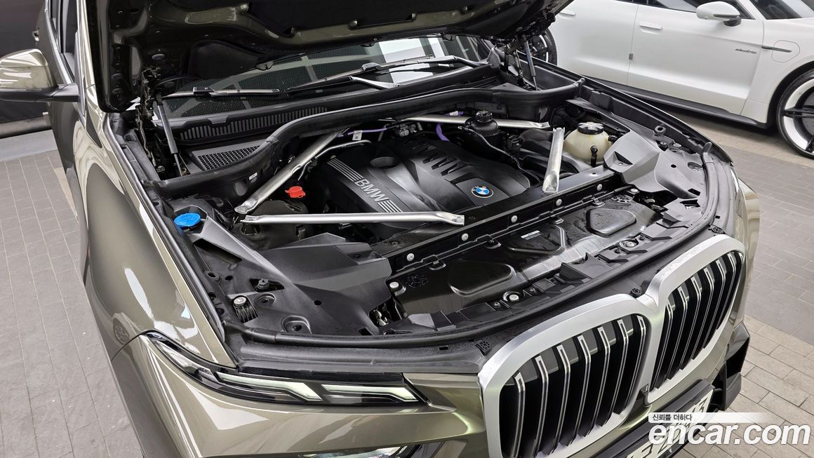 BMW X7 2024