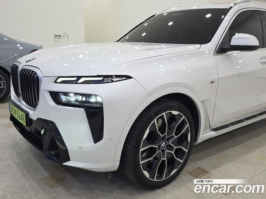 BMW X7 2025