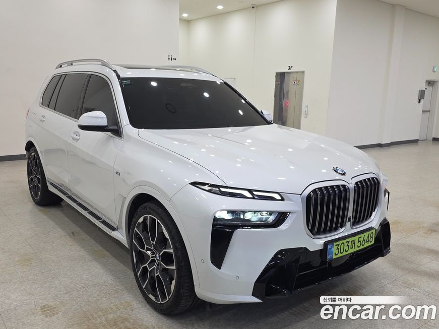 BMW X7 2025