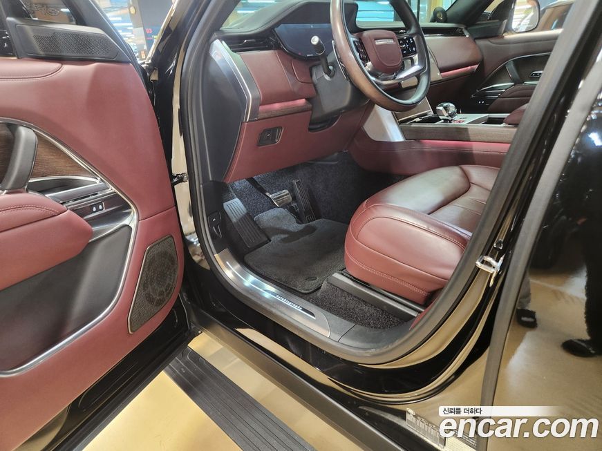 Land Rover Range Rover 2024