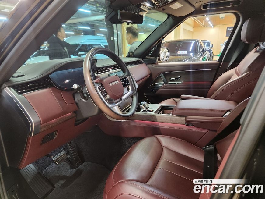 Land Rover Range Rover 2024