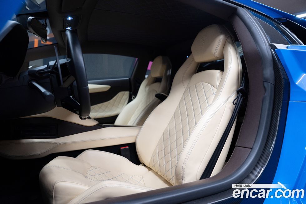 Lamborghini Aventador 2018