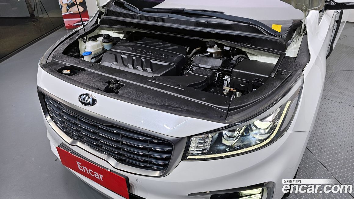 Kia Canival 2019