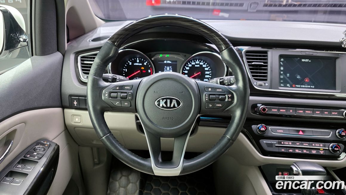 Kia Canival 2019