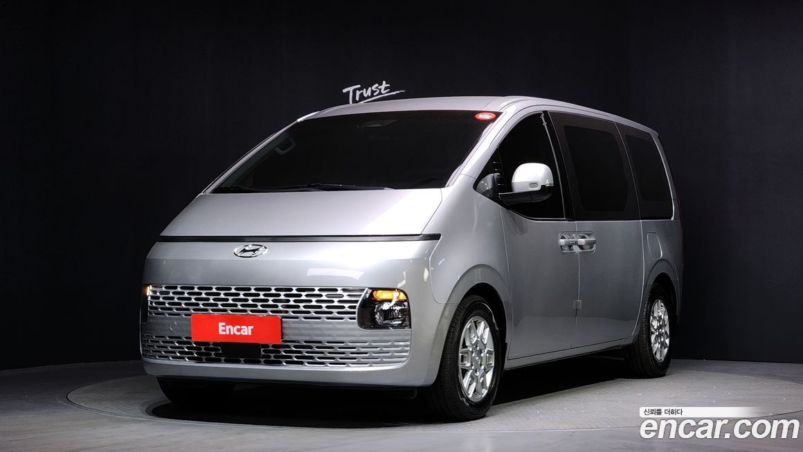 Hyundai Staria 2023