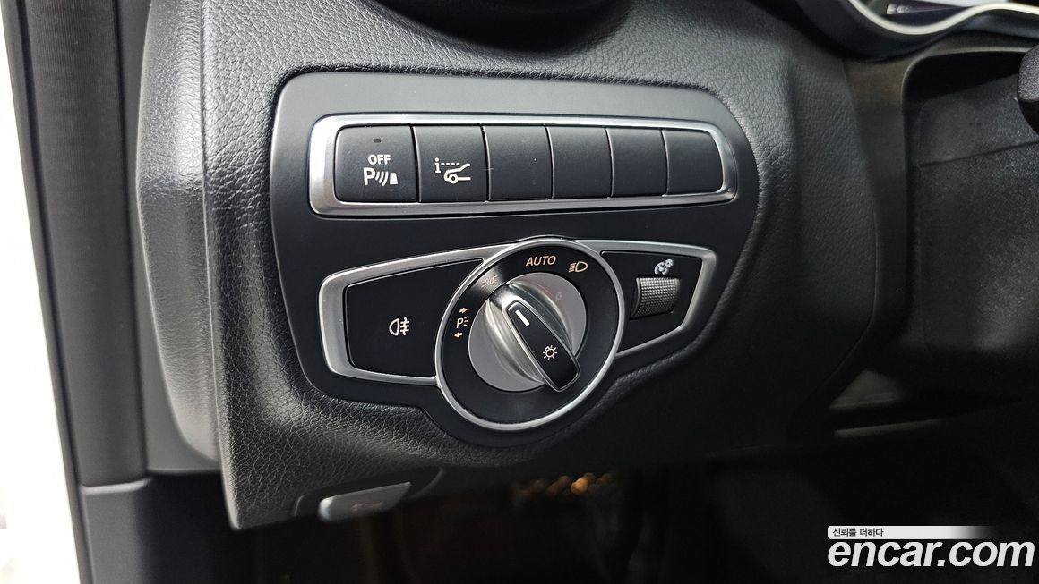 Mercedes-Benz C-Class 2018