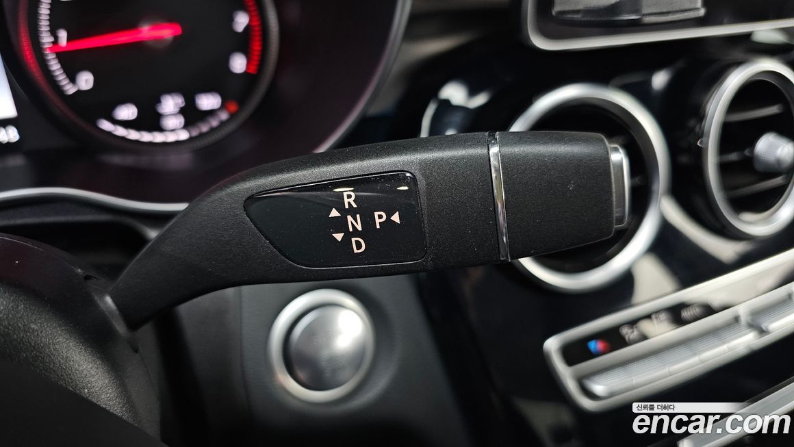 Mercedes-Benz C-Class 2018